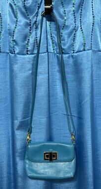 Rowallan of Scotland Turquoise Small Crossbody Bag Leather Handbag Purse Turnloc